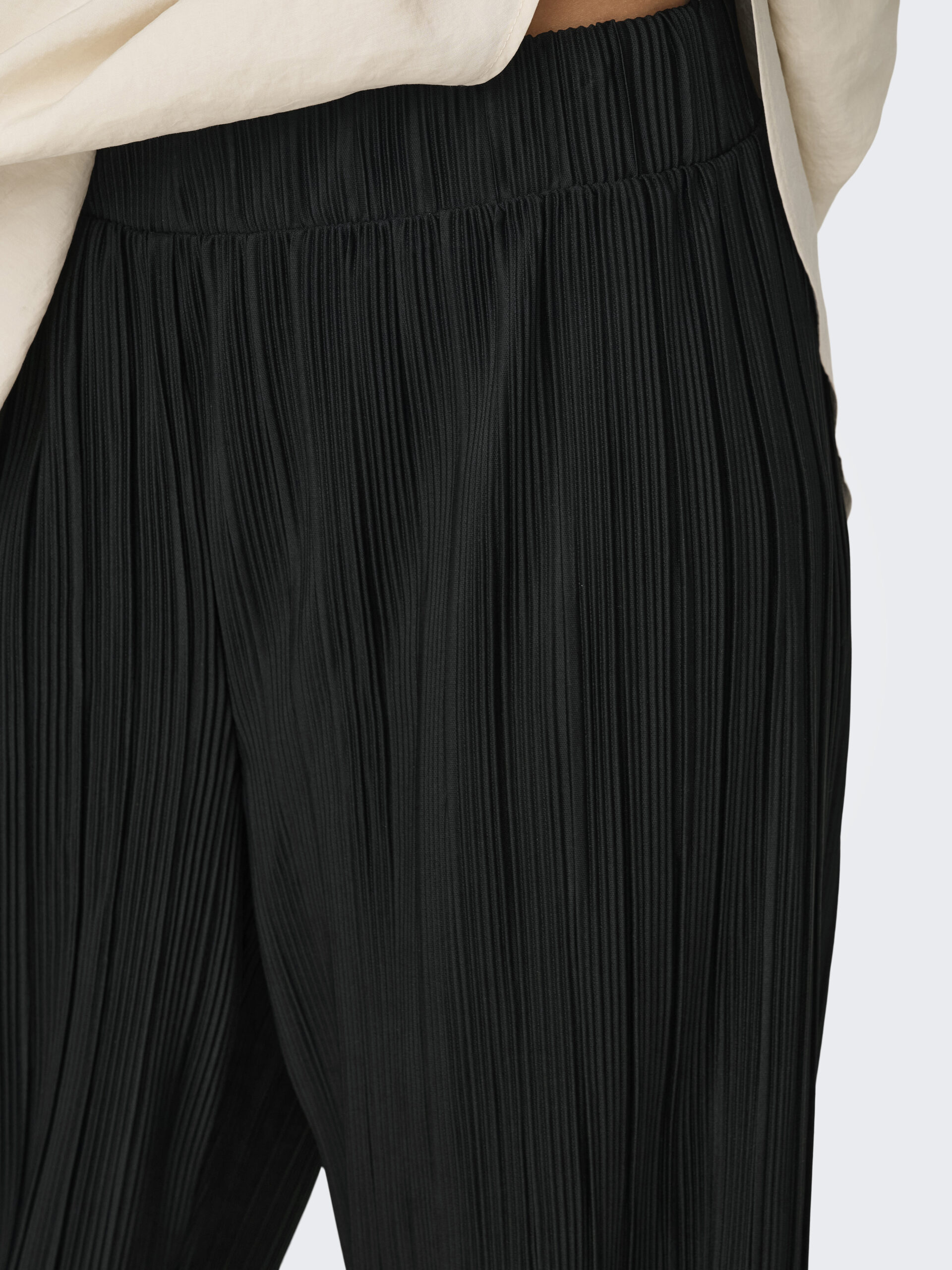 ONLY Onlravenna S/S Plisse Top Noos Jrs – Camicetta Elegante In Nero, Taglia S